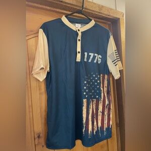 patriotic Henley  1776 slim fit
